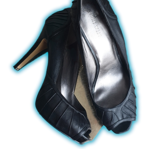 Nine West Black Satin Peep Toe Pumps size 8.5 heel 4" - Picture 1 of 7